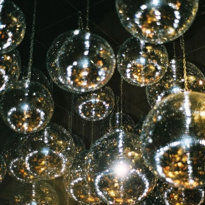 Glittering mirror balls