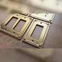 Honey Bee Brushed Gold Wall Plate Video: Heavy Metal Weight Test
