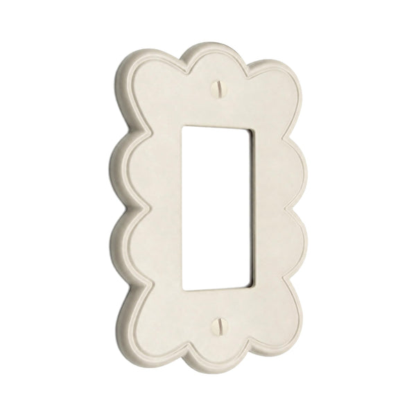 Scallop 1G Rocker | Warm Ivory