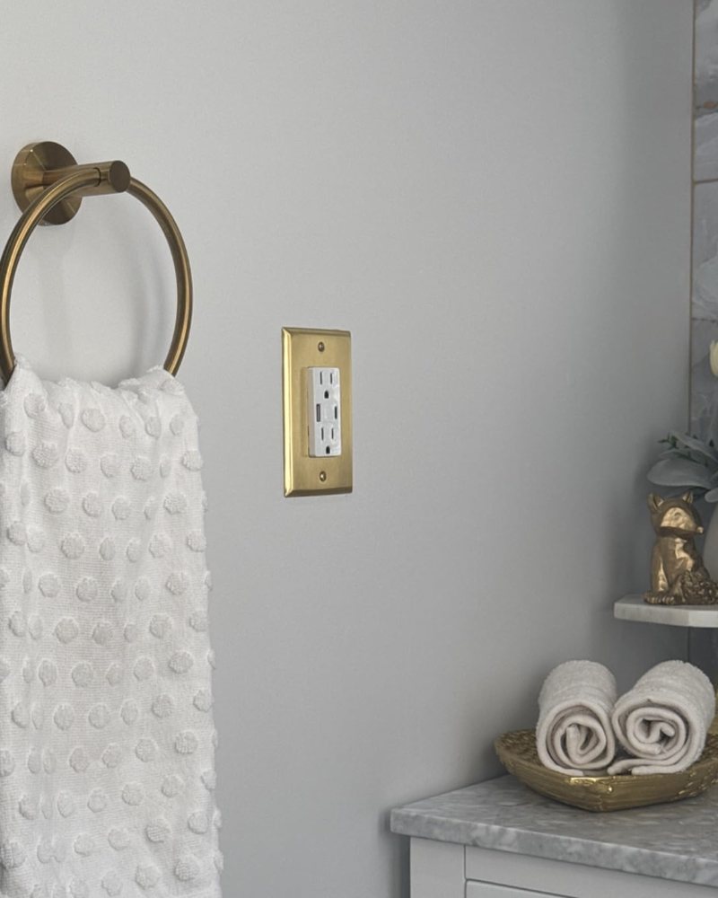 Customer photo: gold rocker outlet towel ring